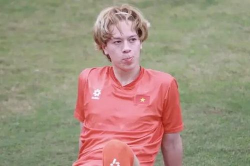 AFC bất ngờ gọi tên hai sao Việt kiều tuyển Việt Nam