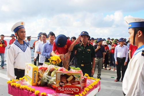 Mãi mãi khắc ghi 64 liệt sĩ anh dũng chiến đấu bảo vệ đảo Gạc Ma