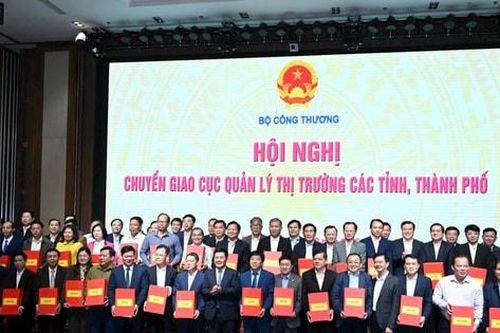 Chuyển giao cục quản lý thị trường về các tỉnh, thành phố
