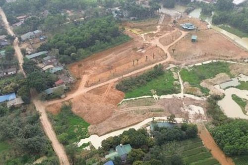 UBND thành phố Hà Nội chỉ đạo khẩn trương kiểm tra, làm rõ vi phạm đất đai tại xã Thạch Hòa, huyện Thạch Thất