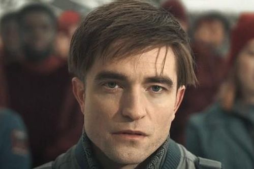 Mickey 17: Bom tấn sci-fi đầy tham vọng của đạo diễn 'Ký Sinh Trùng' có đủ thu hút?