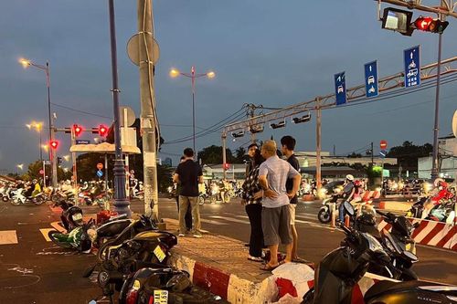 TP Hồ Chí Minh khởi tố người phụ nữ lái xe Mercedes tông liên hoàn 10 xe máy