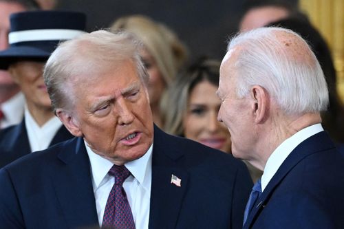 Tổng thống Trump nói các lệnh ân xá của ông Biden là 'vô hiệu'