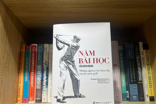 'Năm bài học của Ben Hogan': Cuốn sách bán chạy nhất chủ đề chơi golf