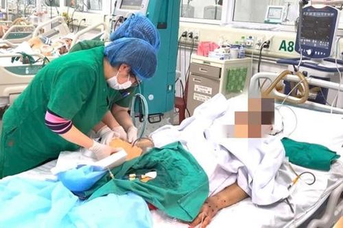 Kiến nghị điều chỉnh khám dịch vụ và BHYT tạo thuận lợi cho người bệnh