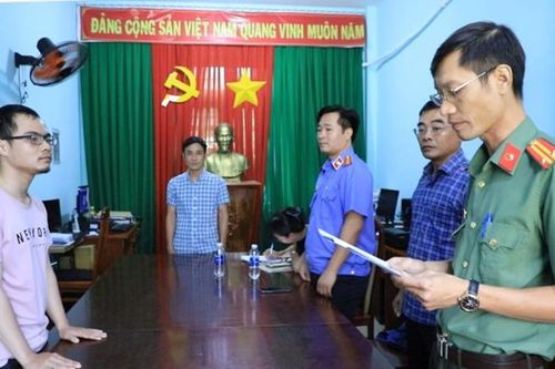 Bắt tạm giam đối tượng hoạt động nhằm lật đổ chính quyền nhân dân