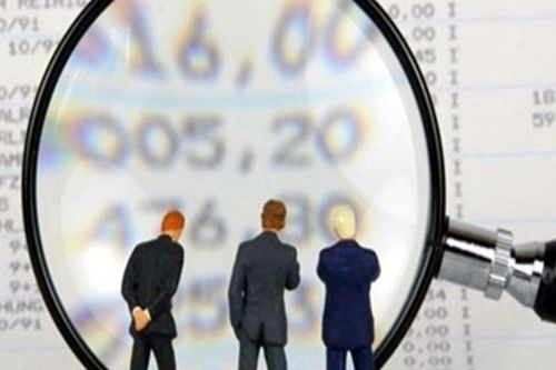 Vi phạm trong giao dịch và báo cáo, hai doanh nghiệp bị phạt hành chính hơn 200 triệu đồng