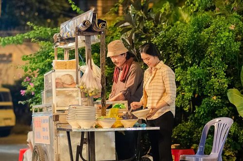 Phim truyền hình đề tài gia đình: Áp lực làm mới