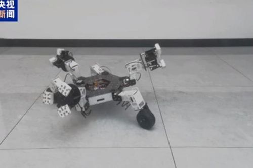 Trung Quốc tự phát triển robot khai khoáng không gian đầu tiên