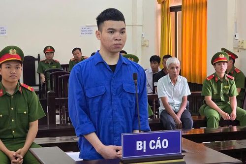 Lãnh 14 năm tù vì đốt nhà người yêu sau khi bị nói lời chia tay
