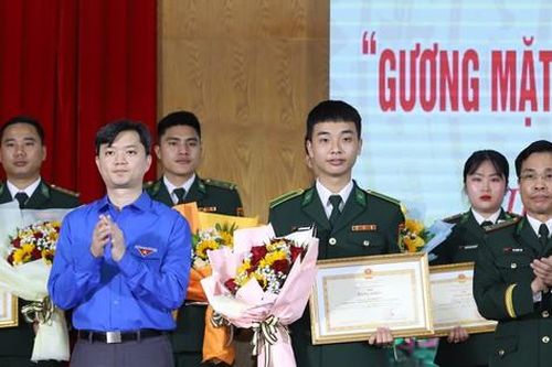 Tuyên dương 20 gương mặt trẻ tiêu biểu, triển vọng trong lực lượng biên phòng
