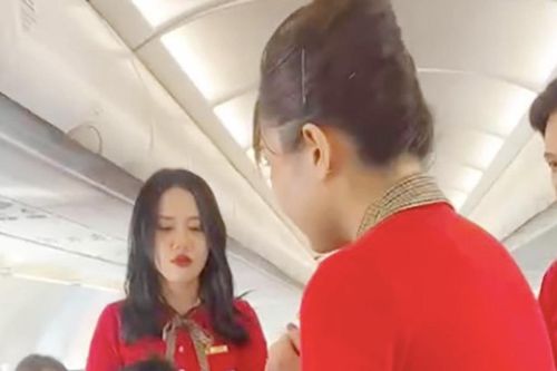 Đổi chỗ ngồi trên máy bay, khi nào bị phạt?