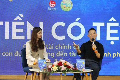 Tìm hiểu về tài chính hạnh phúc qua tác phẩm 'Tiền có tệ?'