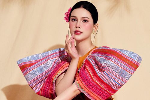 'Người đẹp Hoa Ban' 2025 Linh Đan có bố là Thượng tá quân đội, mẹ làm ngành y