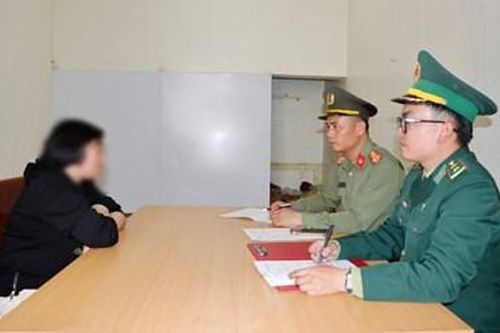 Tiếp nhận công dân xuất cảnh trái phép sang Trung Quốc