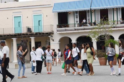 Hàng triệu người Mỹ đã không thể tiếp cận các dịch vụ y tế tiên tiến của Cuba