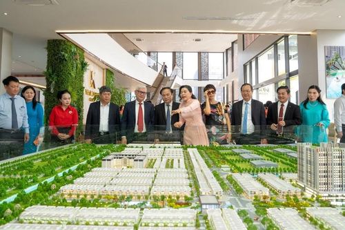 Chuyên gia JLL: Thị trường bất động sản Việt Nam đang phục hồi rõ rệt