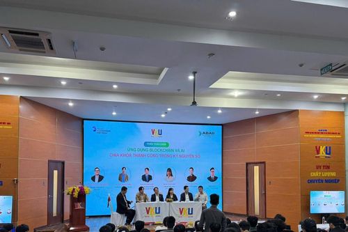 Hé lộ xu hướng công nghệ đang định hình thị trường lao động toàn cầu