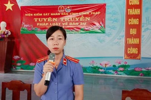 Tuyên truyền, phổ biến giáo dục pháp luật về dân sự tại 3 xã của huyện Tân Hồng
