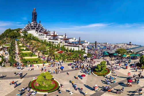 Tây Ninh: Triển khai kế hoạch kỷ niệm 50 năm ngày giải phóng tỉnh và thống nhất đất nước