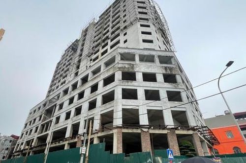 Hà Nội: Dự án nhà ở 69 phố Triều Khúc bị bỏ hoang, nguy cơ mất an toàn, người dân bất an