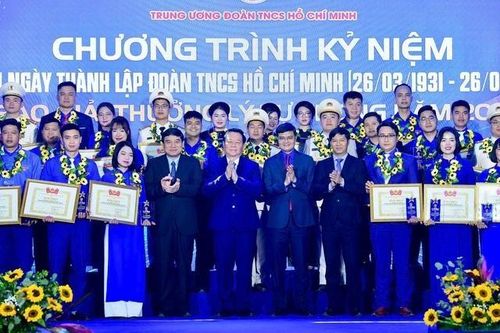 100 cán bộ đoàn tiêu biểu toàn quốc được nhận Giải thưởng Lý Tự Trọng năm 2025