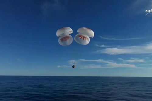 Video phi hành gia Mỹ trở về Trái đất sau 9 tháng 'mắc kẹt' trên ISS