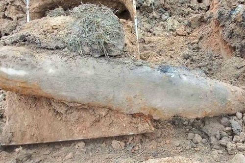 Nghệ An: Tiêu hủy thành công quả bom 'khủng' còn nguyên kíp nổ
