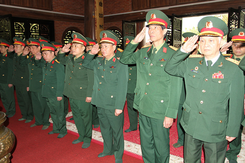 Quân khu 1 tổ chức hành quân về nguồn