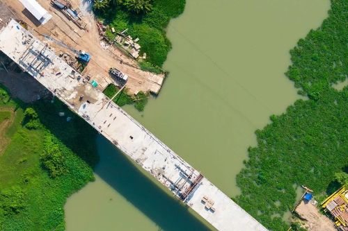 Hợp long cầu Thanh An, thuộc dự án đường Hồ Chí Minh, đoạn Chơn Thành - Đức Hòa