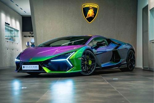 'Soi' siêu bò Lamborghini Revuelto màu siêu hiếm Verde Agave Lucido