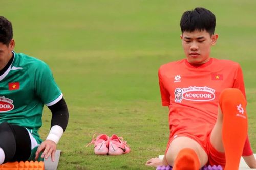 Chấn thương của Đình Bắc hiện ra sao?