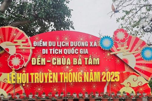 Lễ hội đền chùa Bà Tấm tưởng nhớ Hoàng Thái hậu Ỷ Lan