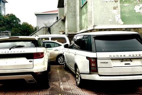 Xe Lexus, Range Rover bị tịch thu, đấu giá hơn 2,6 tỷ đồng