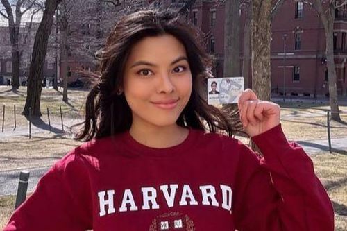Á hậu Lê Phương Thảo lên tiếng vụ mập mờ đỗ Đại học Harvard