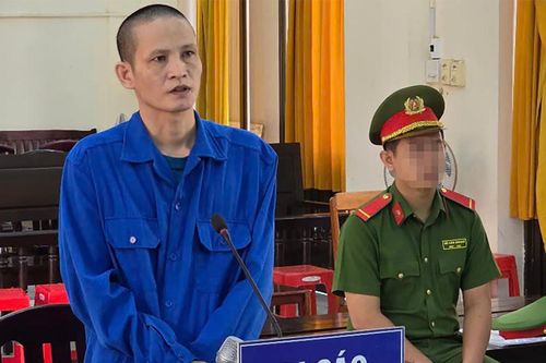 Bị nghi ngờ đánh chết gà con, em rể cầm dao truy sát 2 chị vợ