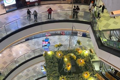Trích xuất camera, thông tin nguyên nhân thiếu niên tử vong tại Vạn Hạnh Mall