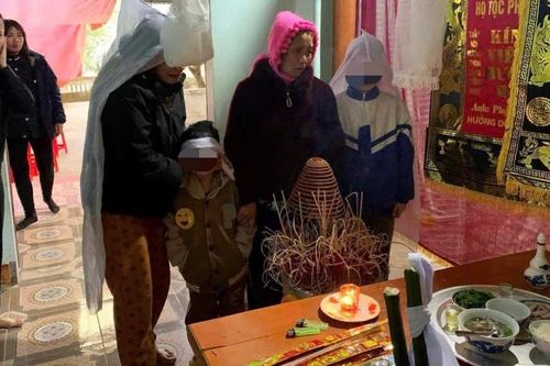 Người thân đau đớn kể lại vụ xe tang chở quan tài anh trai đè chết người em