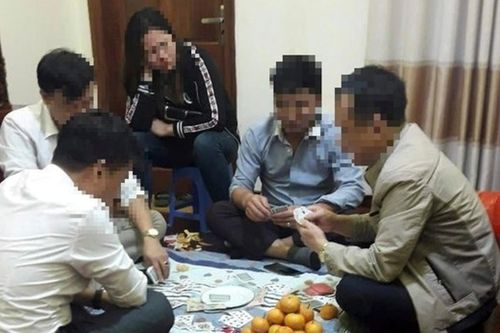 Kỷ luật cảnh cáo 5 cán bộ ở Bắc Ninh vì đánh bài ăn tiền