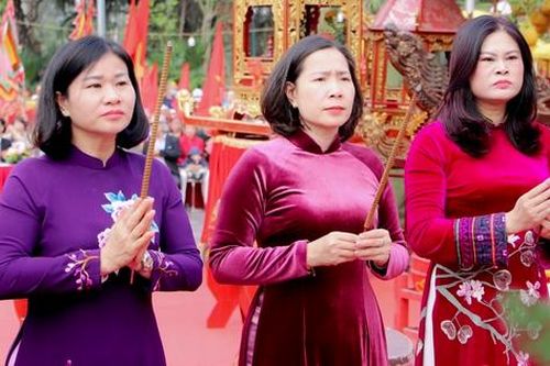 Chủ tịch Hội LHPN Việt Nam dự khai mạc Lễ hội đền - chùa Bà Tấm (Nguyên phi Ỷ Lan) năm 2025