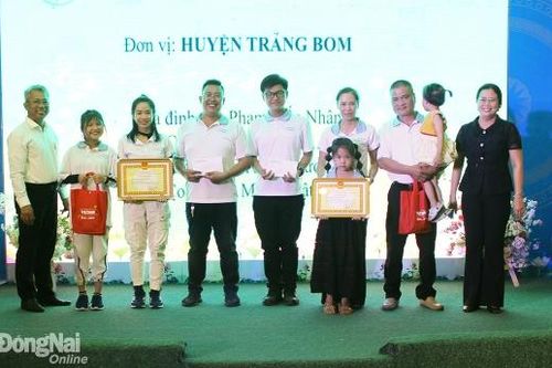 Để danh hiệu Gia đình văn hóa ngày càng thực chất