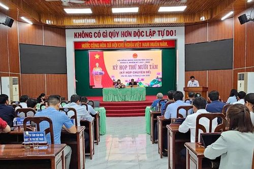 HĐND huyện Chư Sê, Ia Grai họp chuyên đề thông qua nhiều nghị quyết quan trọng
