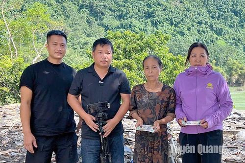 Hạnh phúc là cho đi