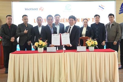 Trường Đại học Điện lực ký thỏa thuận tài trợ học bổng giai đoạn 2025 - 2027