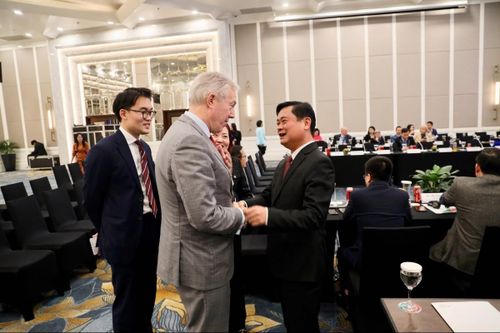 Hoan nghênh doanh nghiệp Hoa Kỳ đầu tư vào khoa học công nghệ, năng lượng