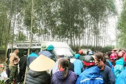 Tai nạn hy hữu ở Nghệ An: Xe tang chở anh trai tuột dốc đè em trai tử vong