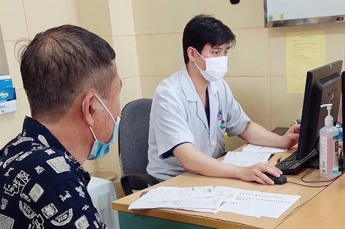 Bỏ qua thời gian vàng chữa ung thư vì nghe theo 'bác sĩ Google'