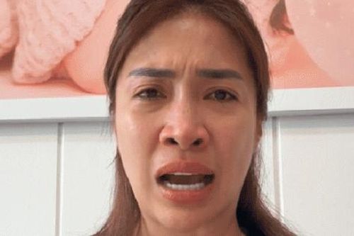 Ca sĩ Pha Lê bật khóc kể về áp lực trầm cảm và tuổi thơ bị đòn roi