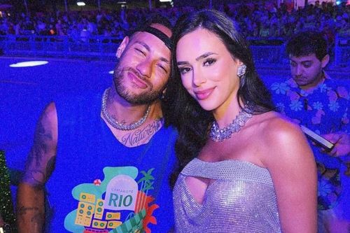 Động thái của Neymar sau cáo buộc phản bội bạn gái mang bầu