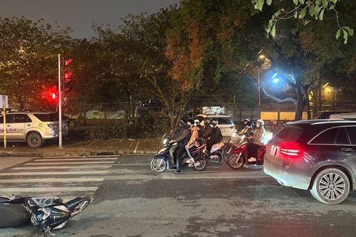Xác minh làm rõ vụ TNGT tại ngã tư Nguyễn Chánh - Tú Mỡ